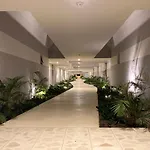 Serena del Mar, Morros IO